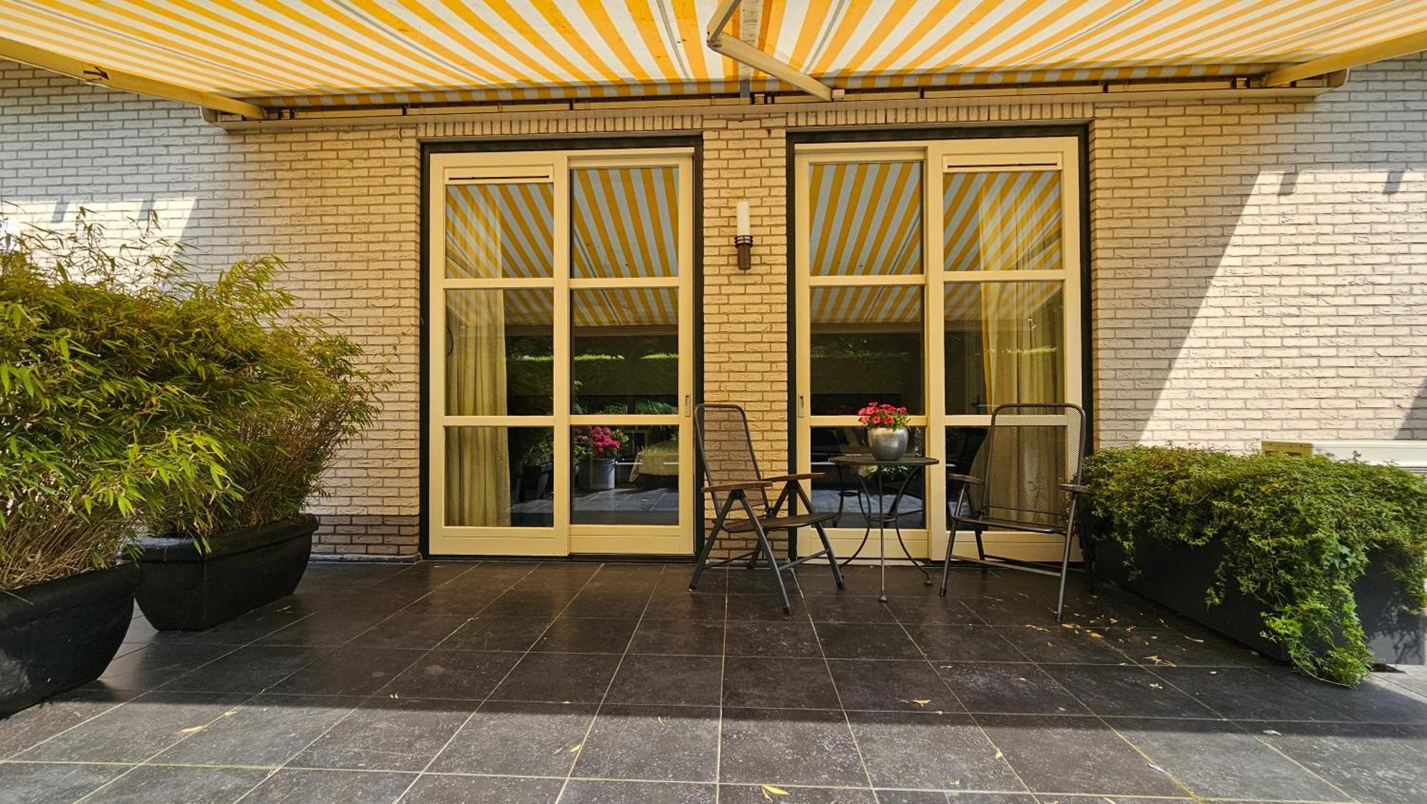 Guest Room Утрехт Екстериор снимка