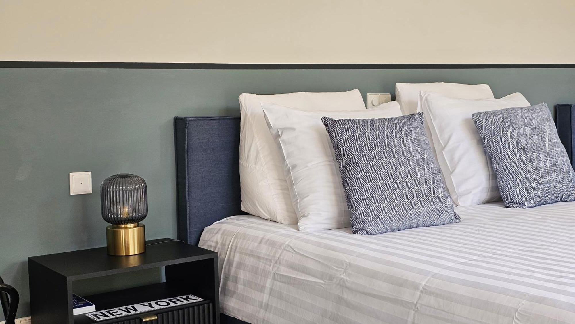 Guest Room Утрехт Екстериор снимка
