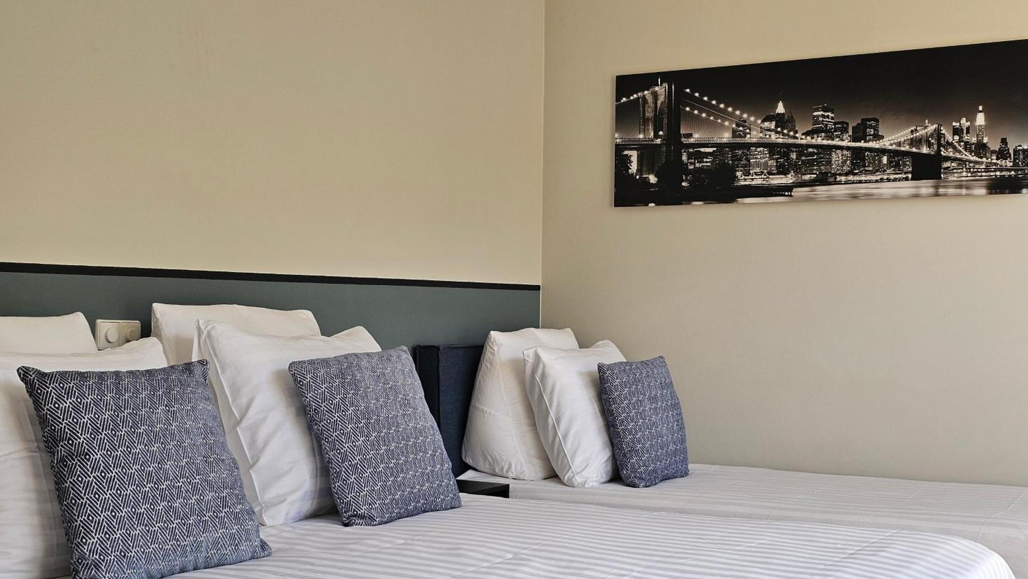 Guest Room Утрехт Екстериор снимка