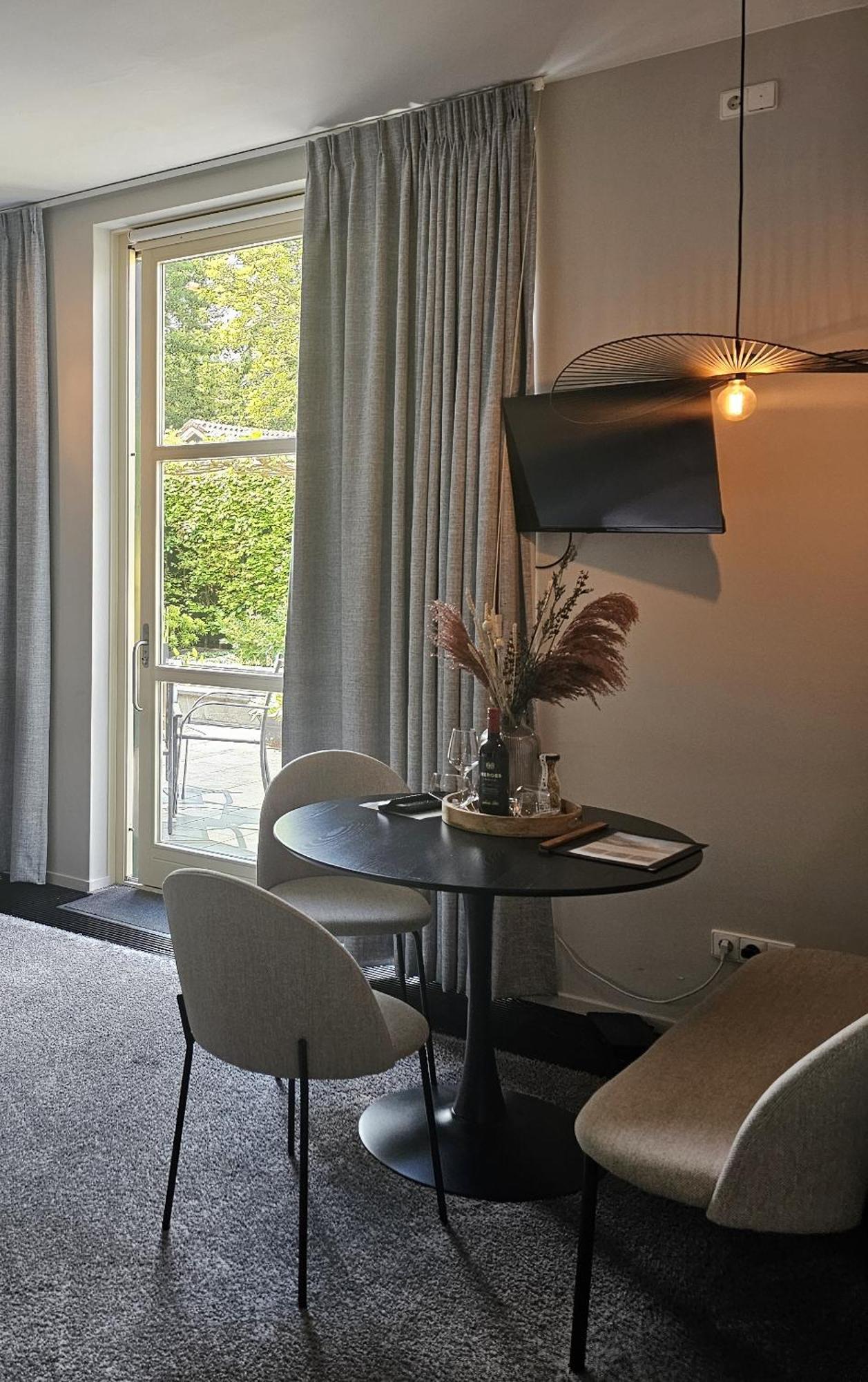 Guest Room Утрехт Екстериор снимка